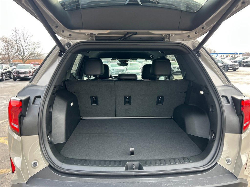 2026 GMC TERRAIN - Image 33