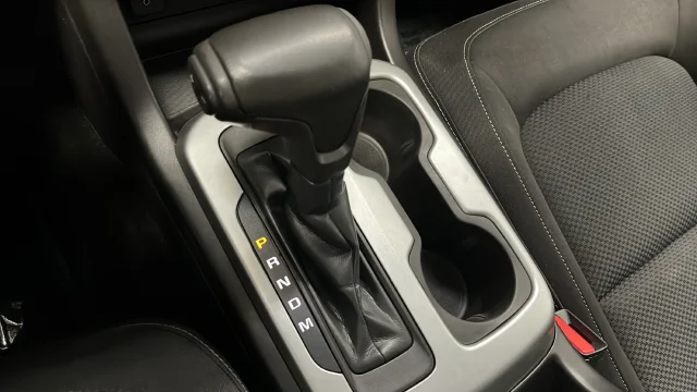 Used 2015 Cyber Gray Metallic Chevrolet LT image 18