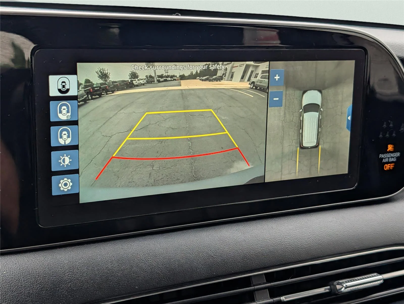 Used 2020 Lagoon Silver Hyundai Limited image 17