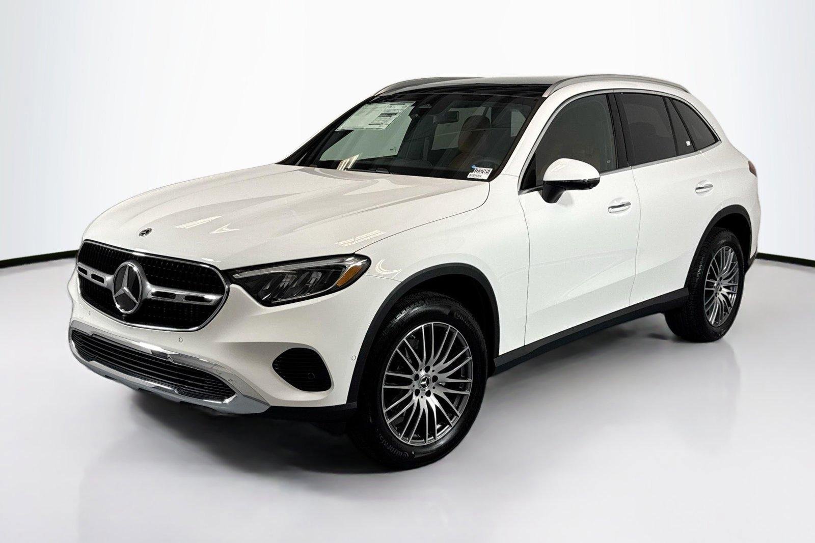 New 2026 Polar White Mercedes-Benz GLC 300 image 1