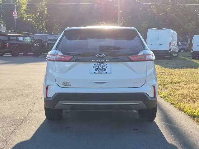 Used 2024 White Ford SEL image 12