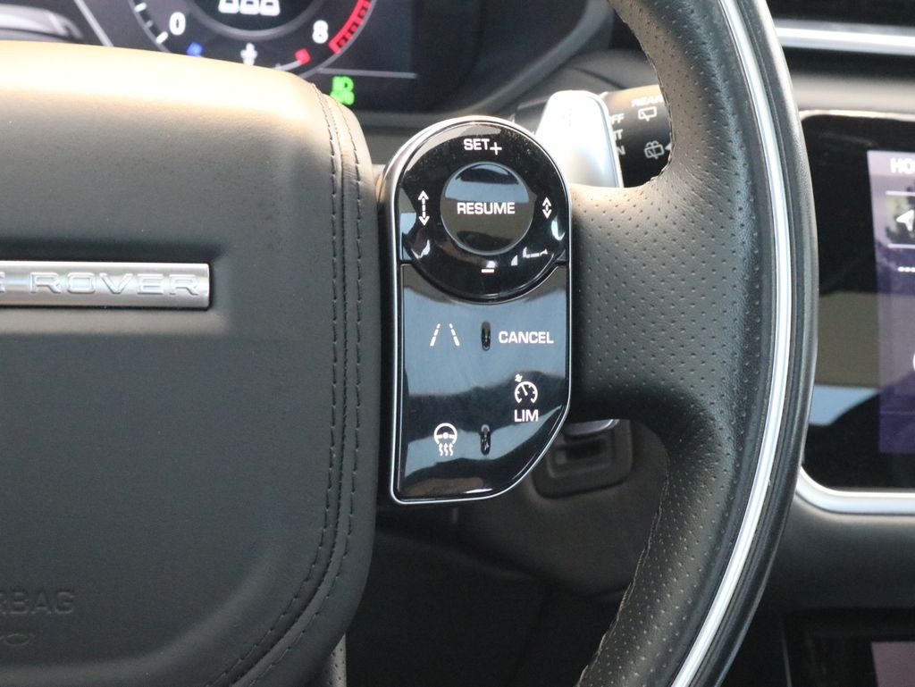 Used 2019 Red Land Rover HSE R-Dynamic image 13