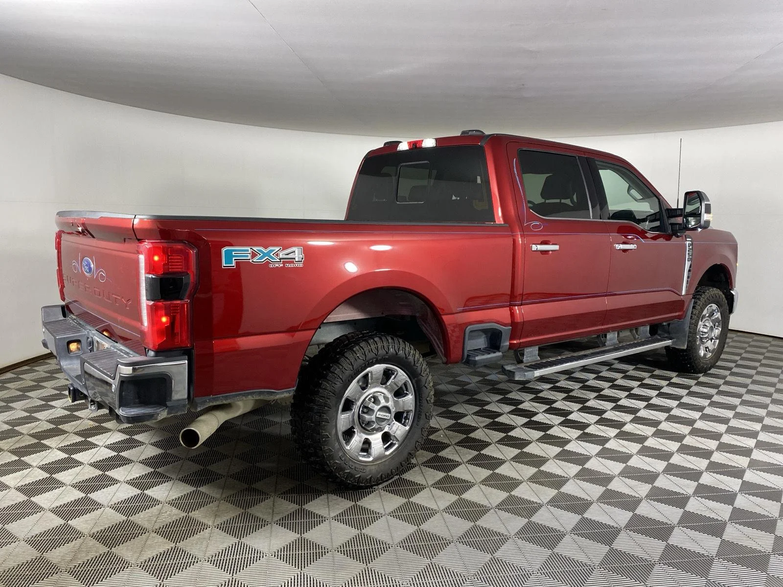 Used 2026 Ruby Red Metallic Tinted Clearcoat Ford Lariat image 7