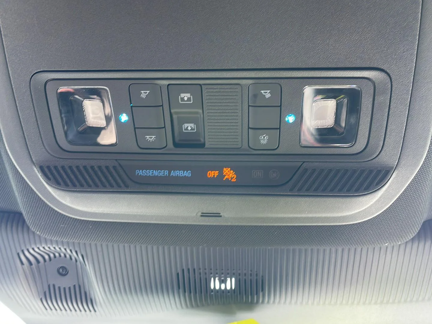 New 2026 Carbonized Gray Metallic Ford ST-Line image 23