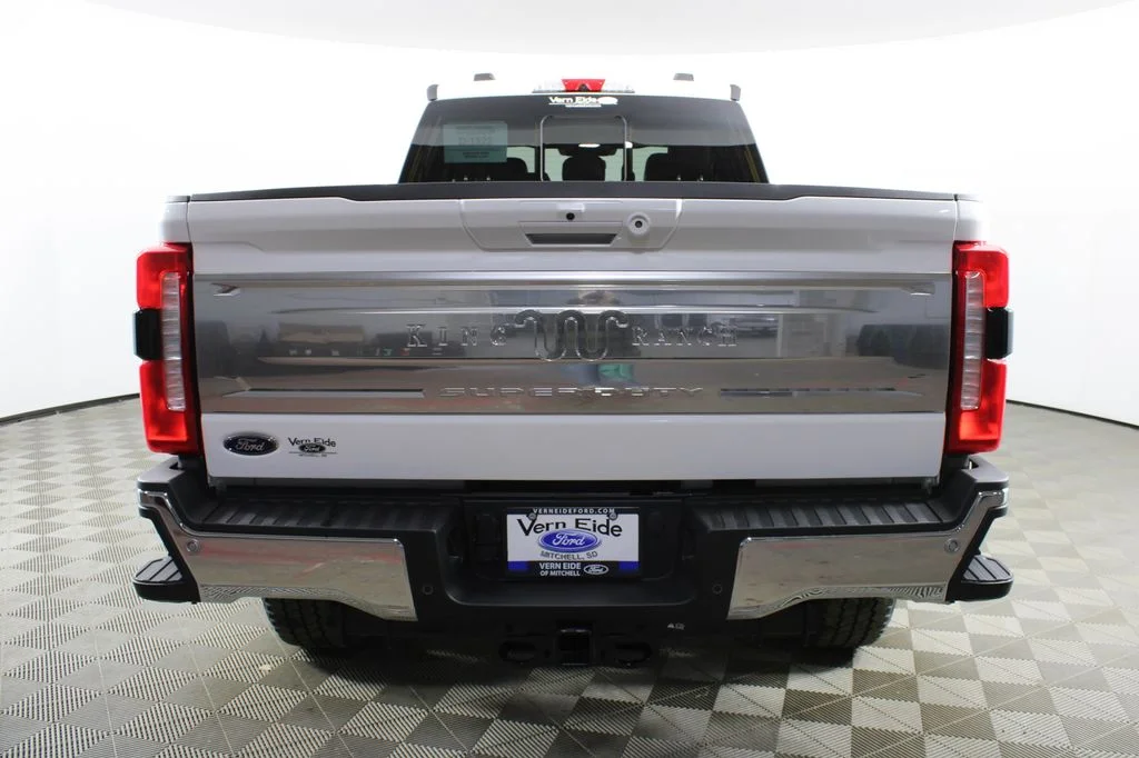 2026 Ford F-350 Super Duty King Ranch - Photo 6