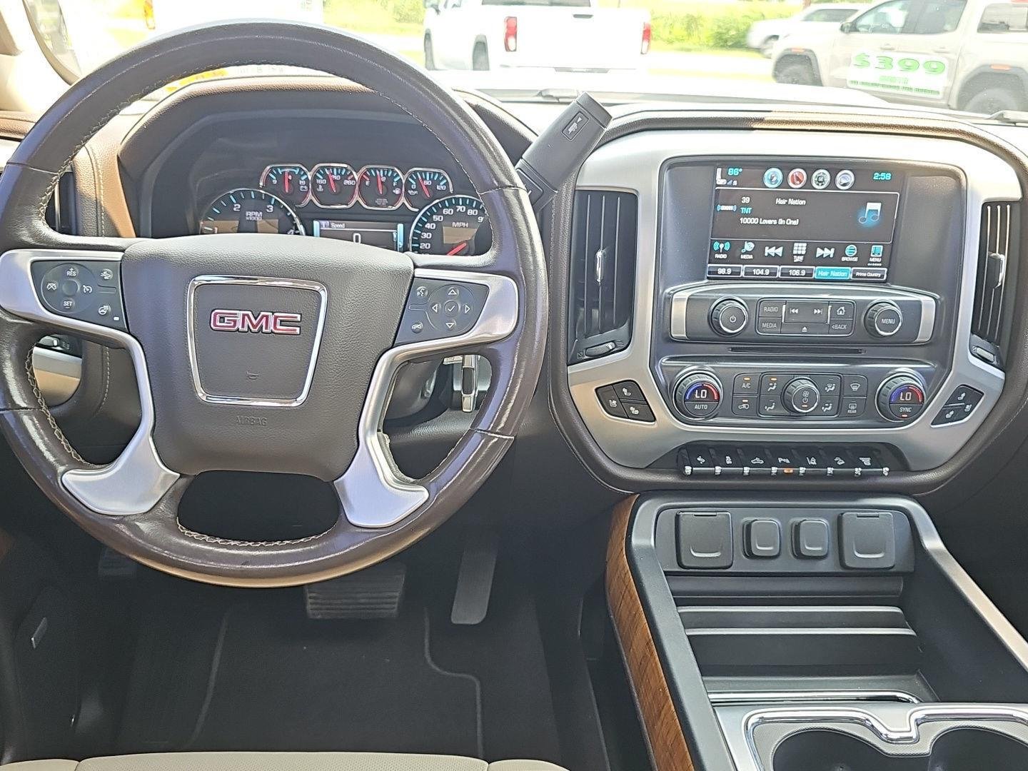 Used 2019 White Frost Tricoat GMC SLT image 13