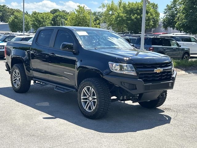 Certified Used 2022 Black Chevrolet Work Truck image 3