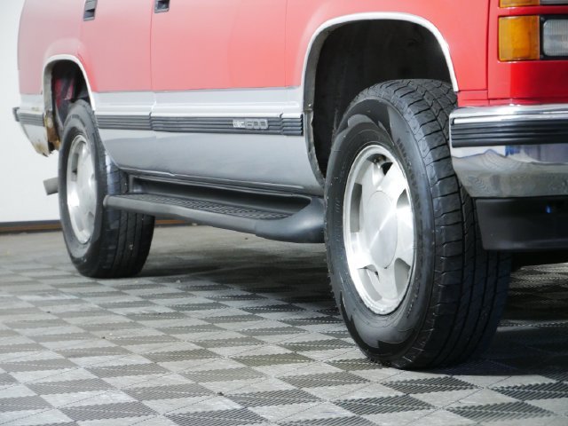 Used 1997 GMC Yukon SLE with VIN 1GKEK13RXVJ704955 for sale in Shakopee, MN