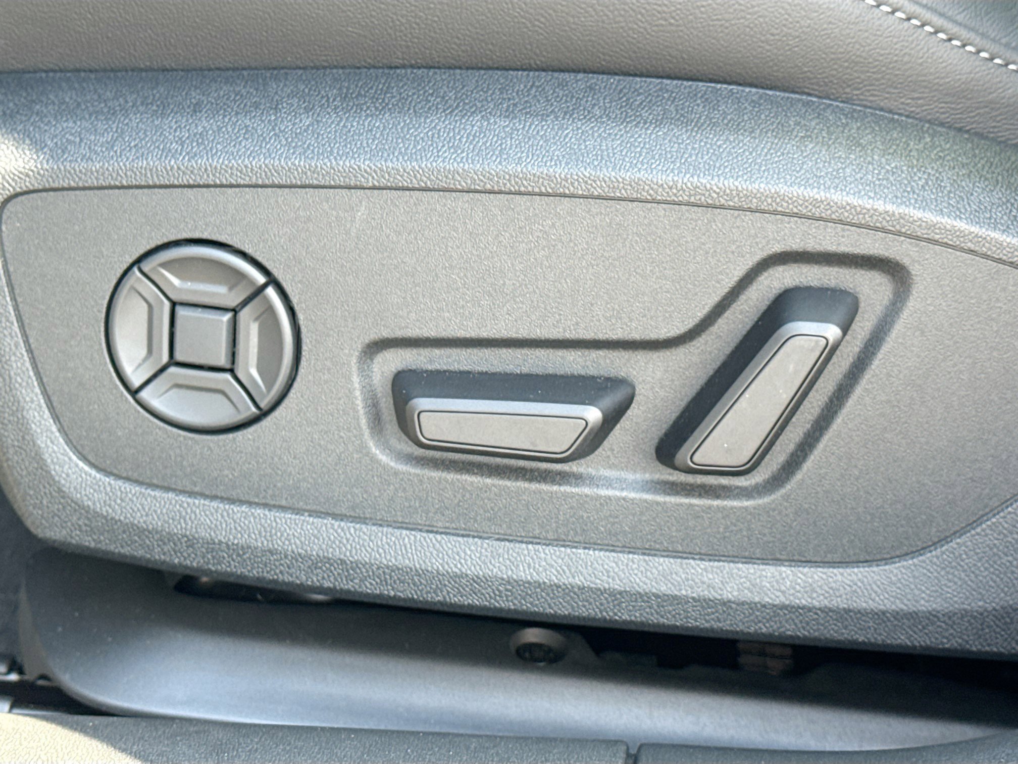 New 2026 Mythos Black Metallic Audi Prestige image 24