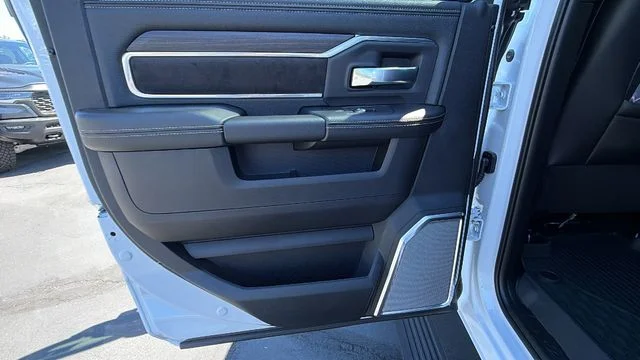 New 2026 Bright White Clear-Coat Exterior Paint RAM Laramie image 16