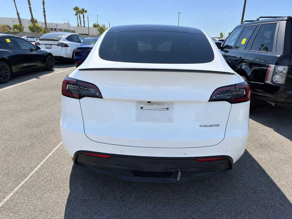 Used 2022 White Tesla Performance image 3