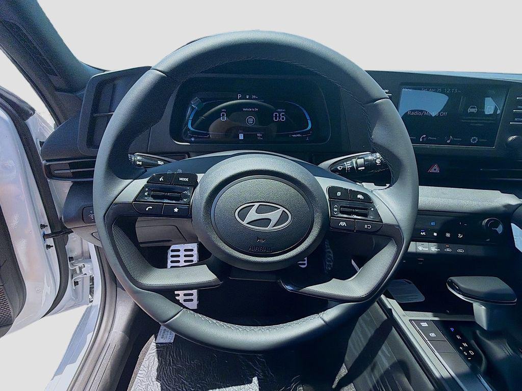 New 2026 Serenity White Hyundai SEL Sport image 8