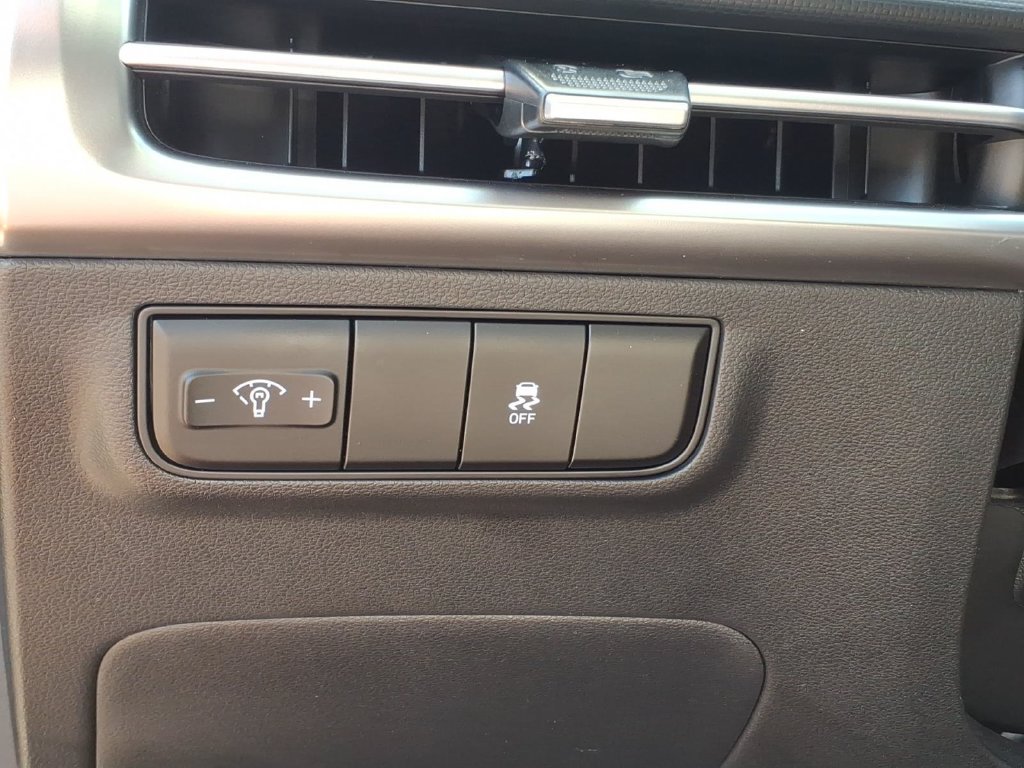 Certified Used 2026 Blue Hyundai SE image 18