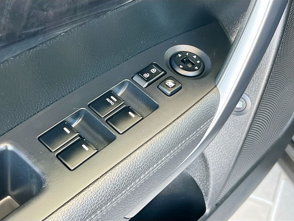 Used 2014 Ebony Black Kia LX image 16