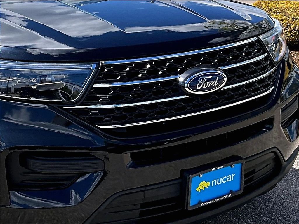 Used 2023 Black Ford XLT image 31