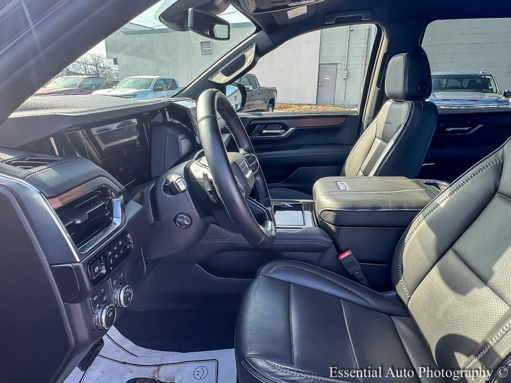 2025 GMC YUKON - Image 8