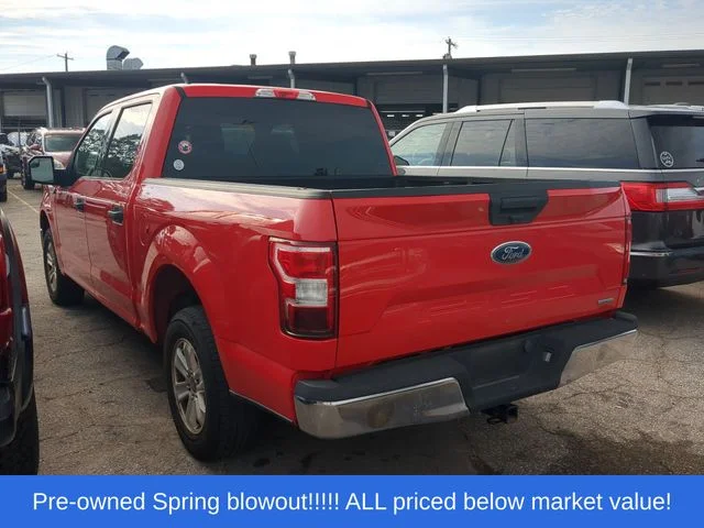 Used 2018 Red Ford XLT image 2