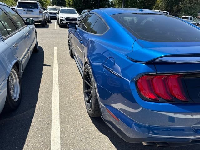 Used 2018 Blue Ford GT Premium image 4