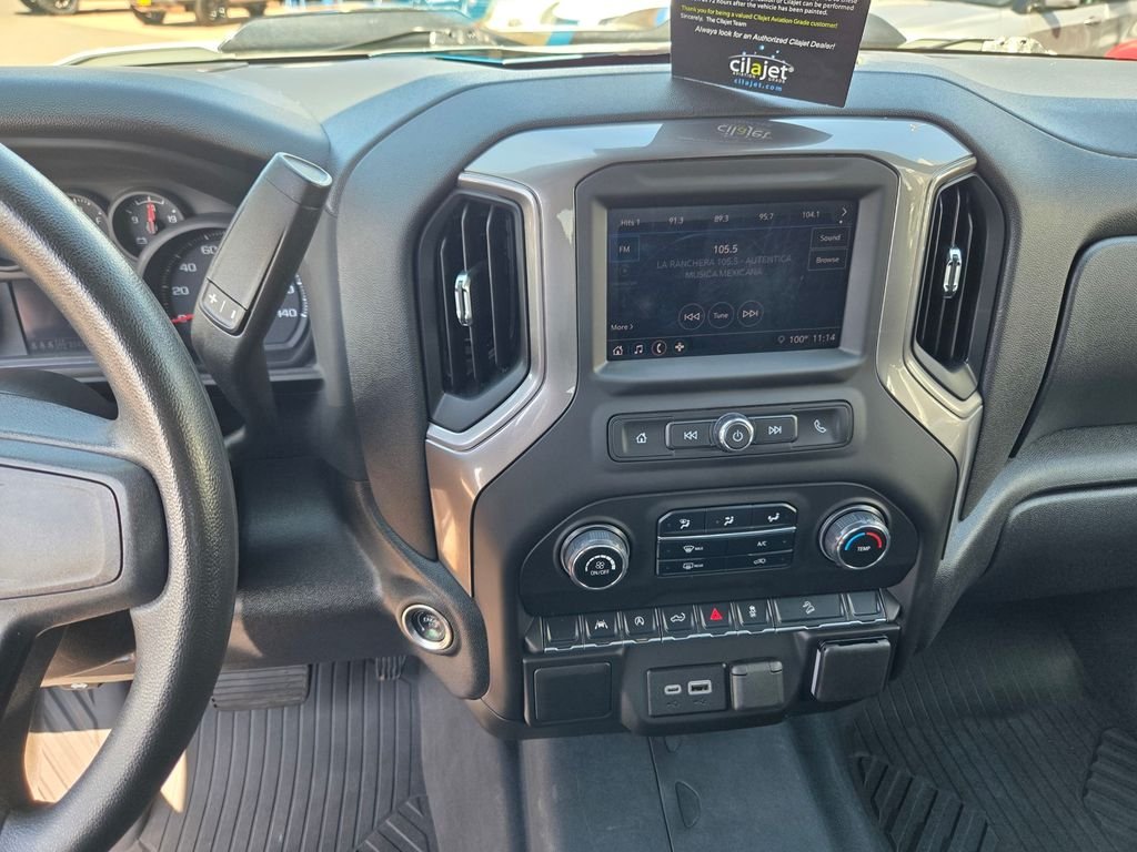 Used 2025 White Chevrolet Custom Trail Boss image 17