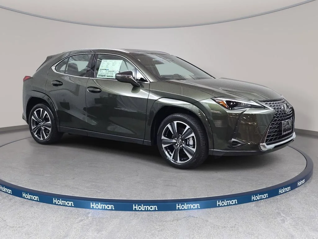 New 2026 Green Lexus  image 3
