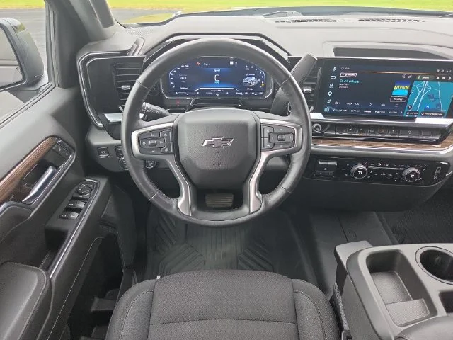 Used 2022 DARK ASH METALLIC Chevrolet RST image 15