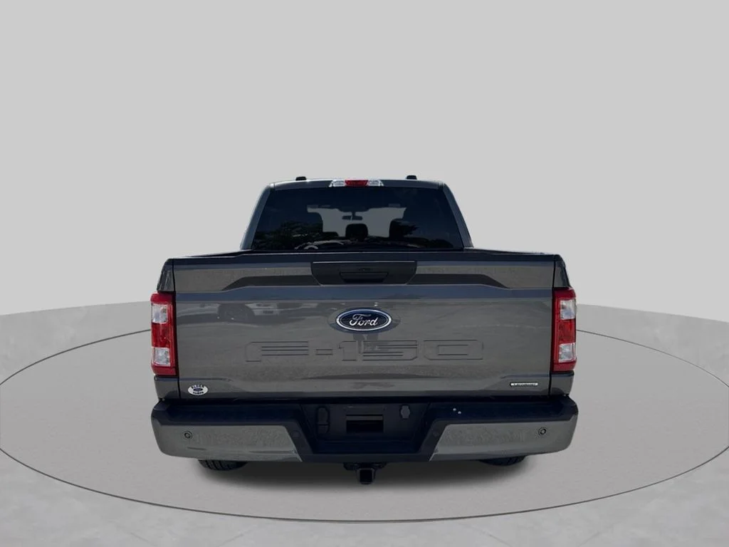 Used 2023 Gray Ford XL image 4