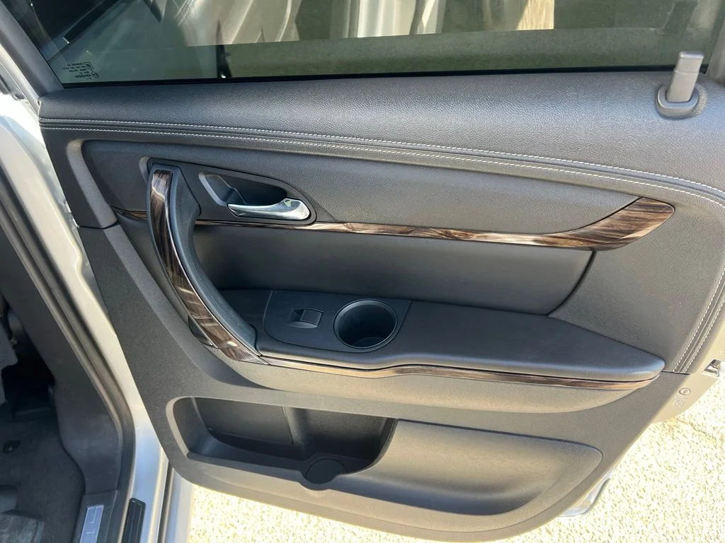 2016 GMC Acadia Denali - Photo 25