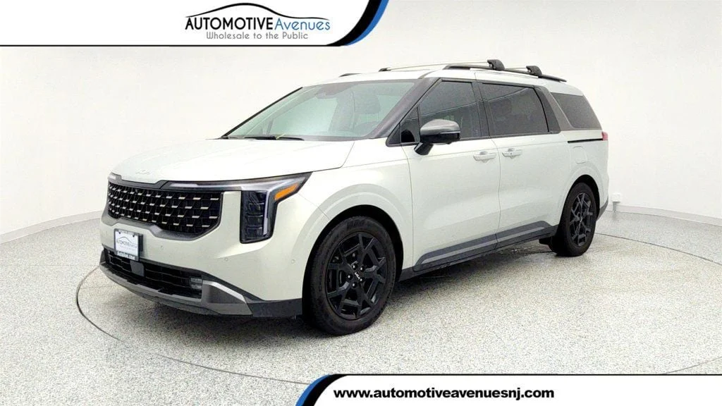 2025 Kia Sedona SX Prestige's photo