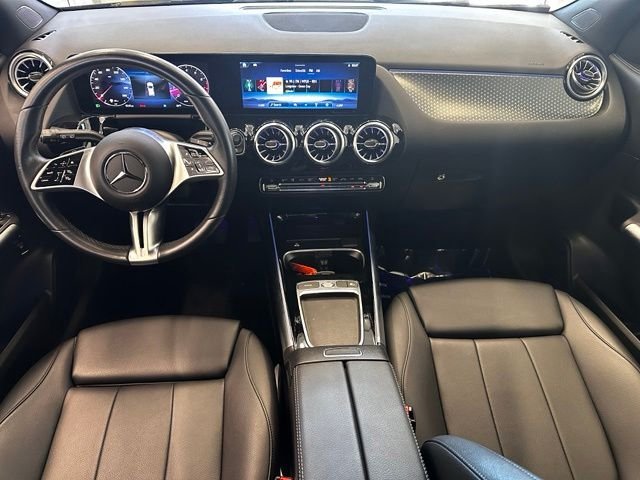 Used 2024 Black Mercedes-Benz GLA 250 image 13
