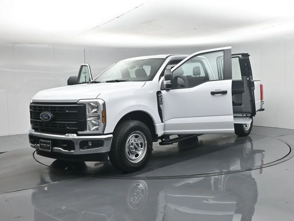 New 2026 White Ford XL image 28