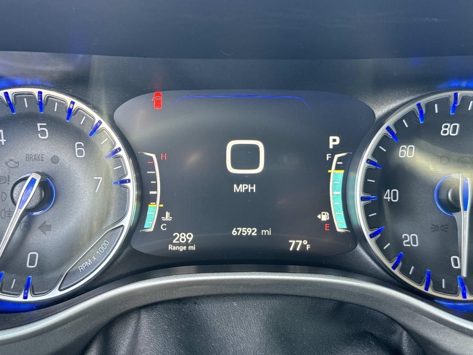 2023 Chrysler Pacifica Touring L - Photo 28