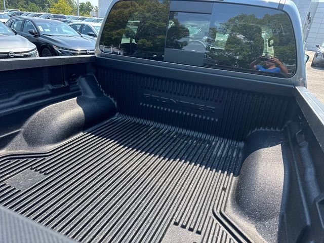 New 2026 Gun Metallic Nissan Crew Cab SV image 13