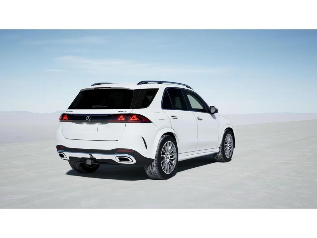 New 2027 White Mercedes-Benz GLE 450 image 22