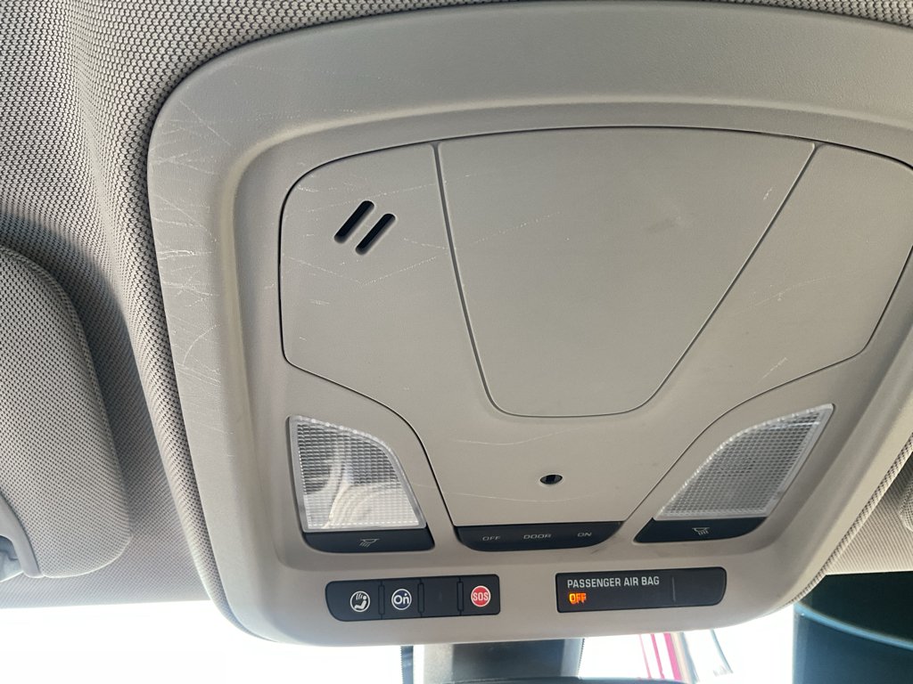 Used 2014 Summit White Chevrolet LS image 24