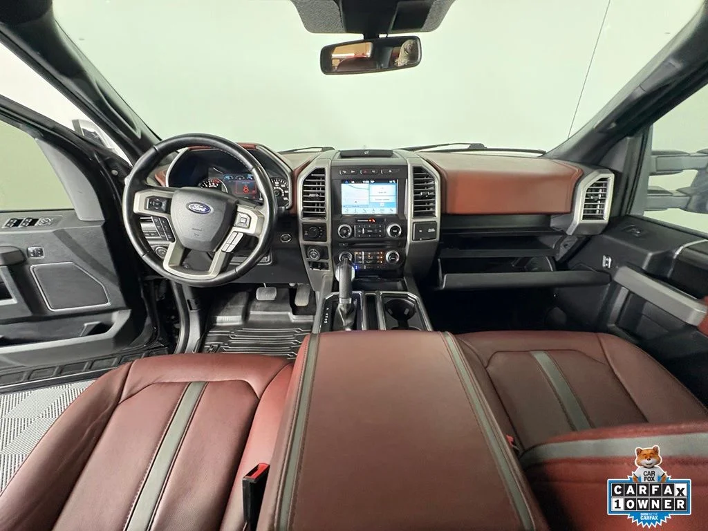 Used 2018 Black Ford Platinum image 4