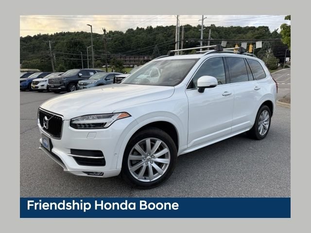 2019 Volvo XC90 T6 Momentum