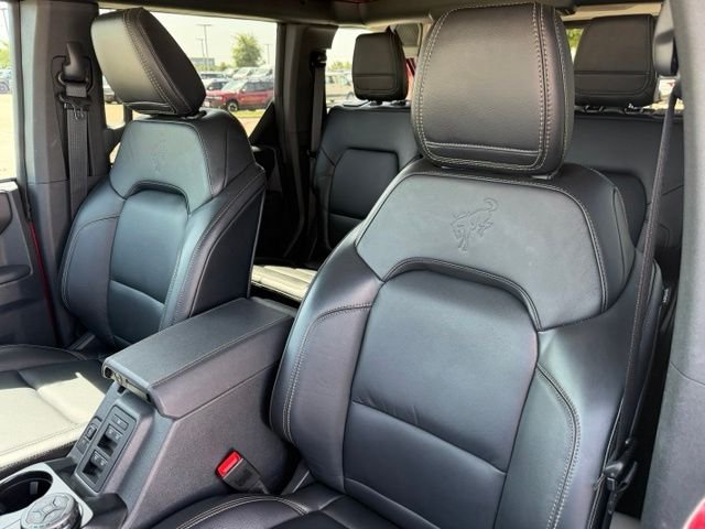 Used 2025 Red Ford Badlands image 10
