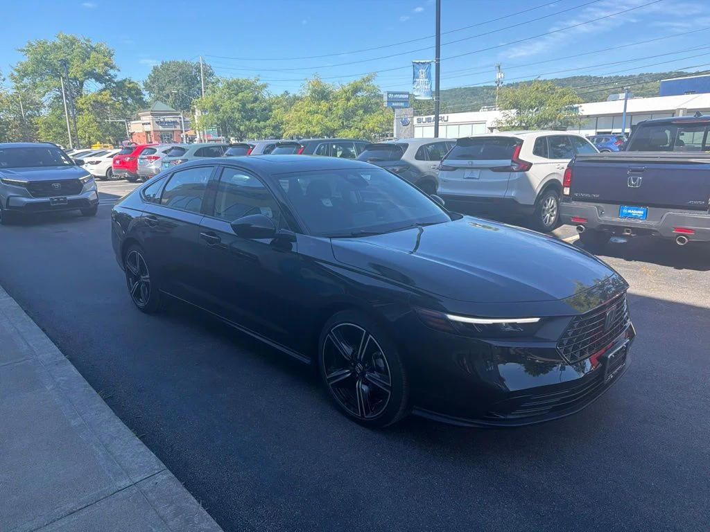 New 2026 Black Honda SE image 3