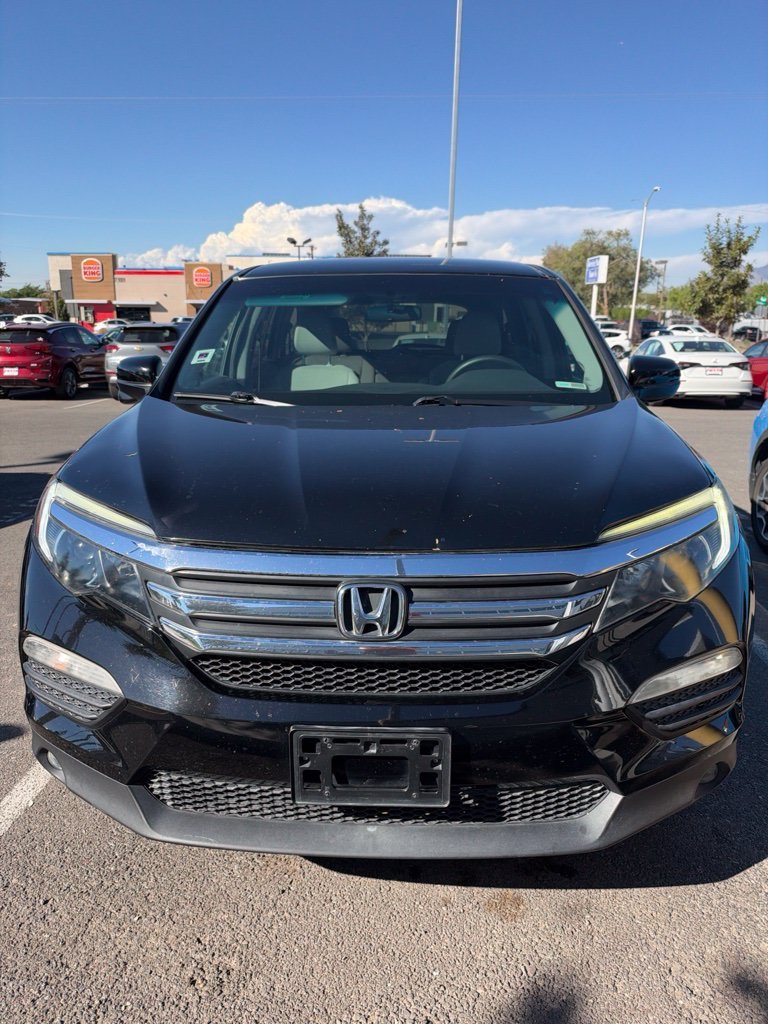 Used 2016  Honda EX image 1