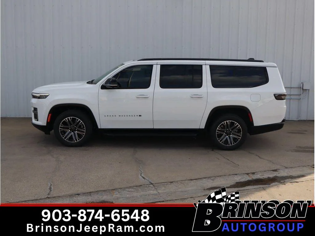 New 2026 Bright White Clearcoat Jeep Base image 2