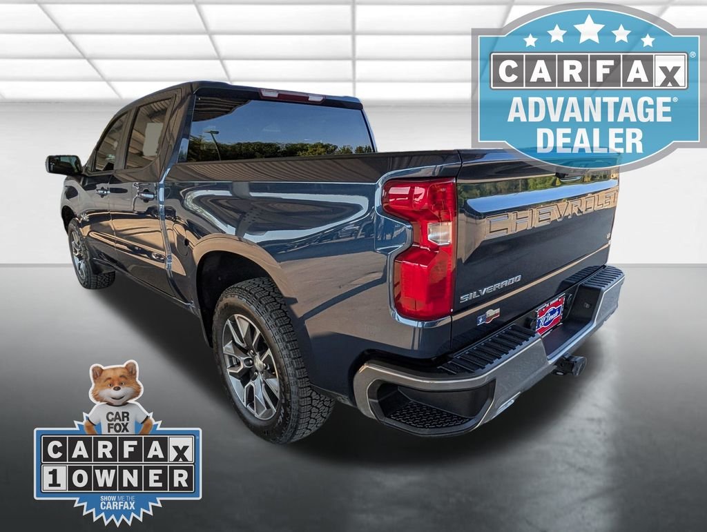 Used 2023 Blue Chevrolet LT image 2