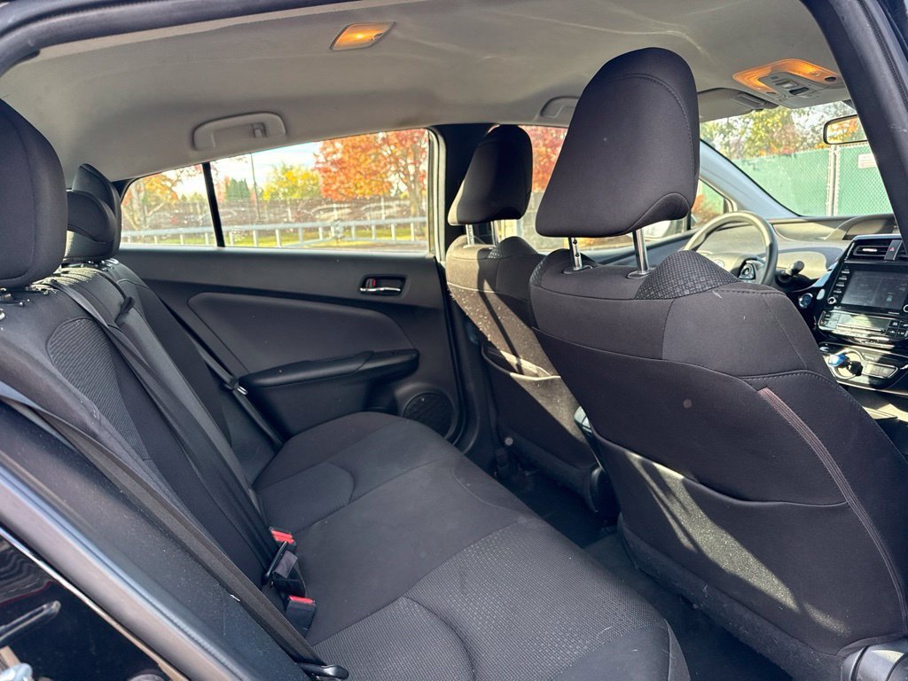 Used 2022 Midnight Black Metallic Toyota LE image 20