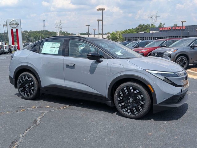2026 Nissan Leaf PLATINUM+