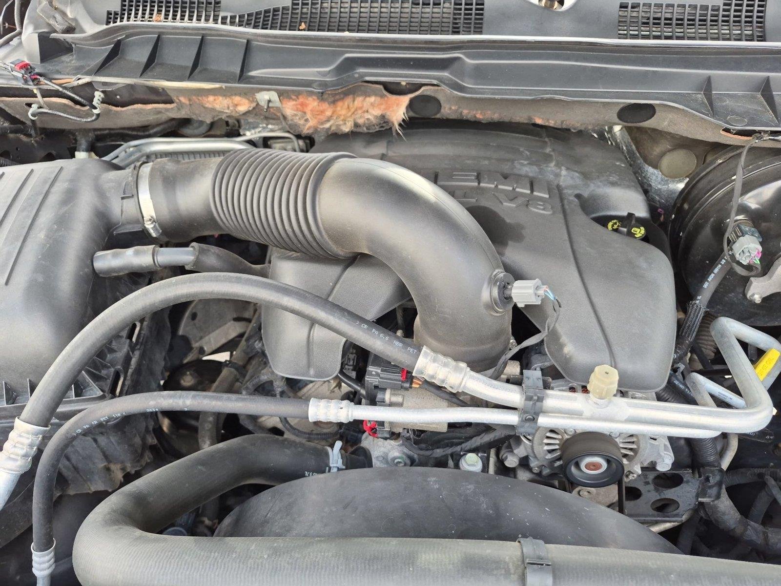 Used 2015  RAM TRUCK LARAM image 36