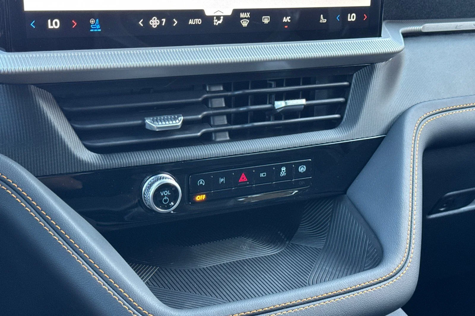 New 2026 Marsh Gray Ford Tremor® image 24