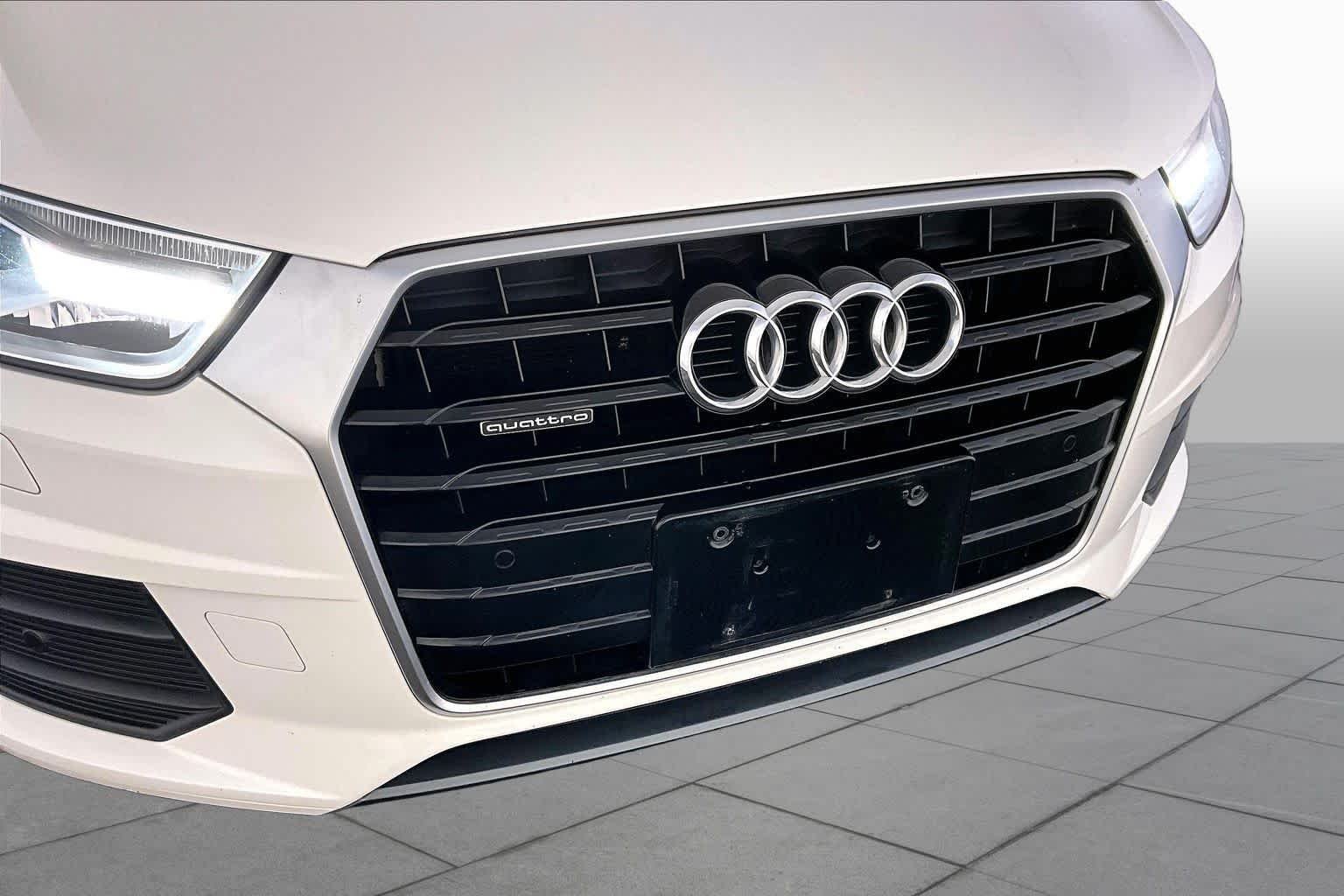 Used 2017 Brilliant Black Audi Premium Plus image 32