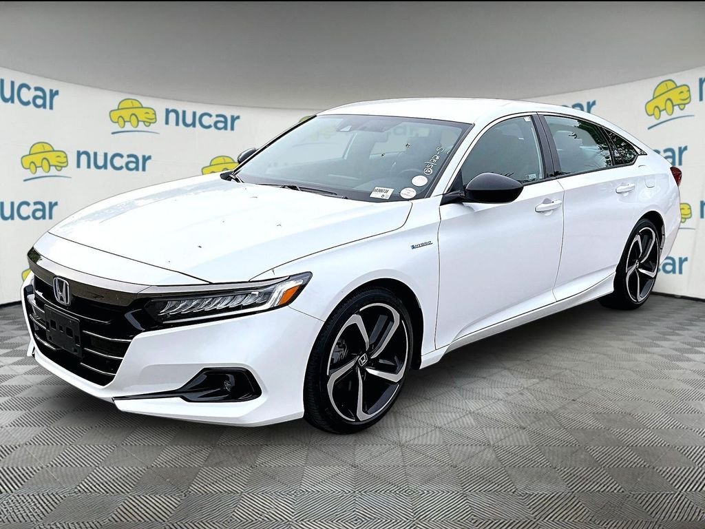 Used 2022 White Honda Sport image 3