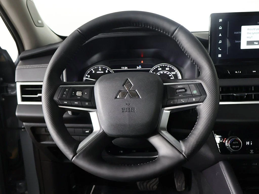 2026 Mitsubishi Outlander SE - Photo 42