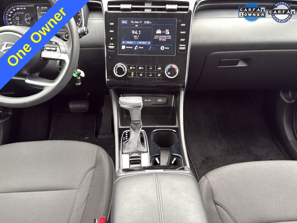 Used 2024 Silver Hyundai SE image 17