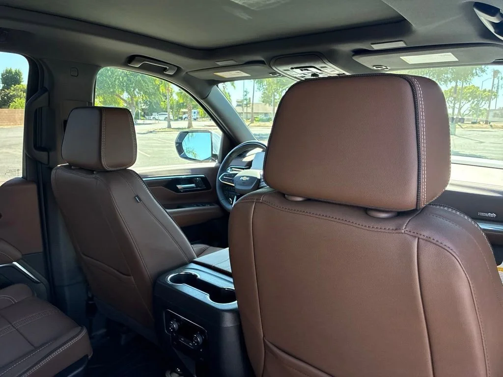 New 2026 Polar White Tricoat Chevrolet High Country image 24
